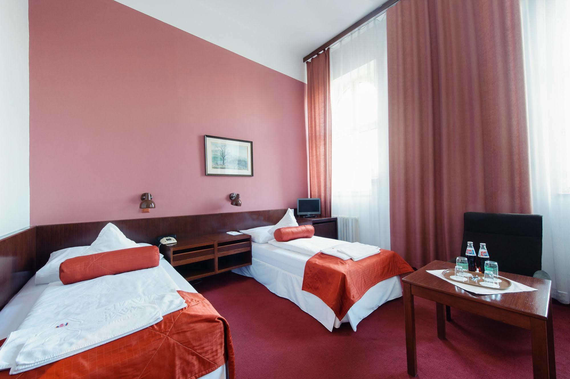 Hotel Slavia Μπρνο Εξωτερικό φωτογραφία